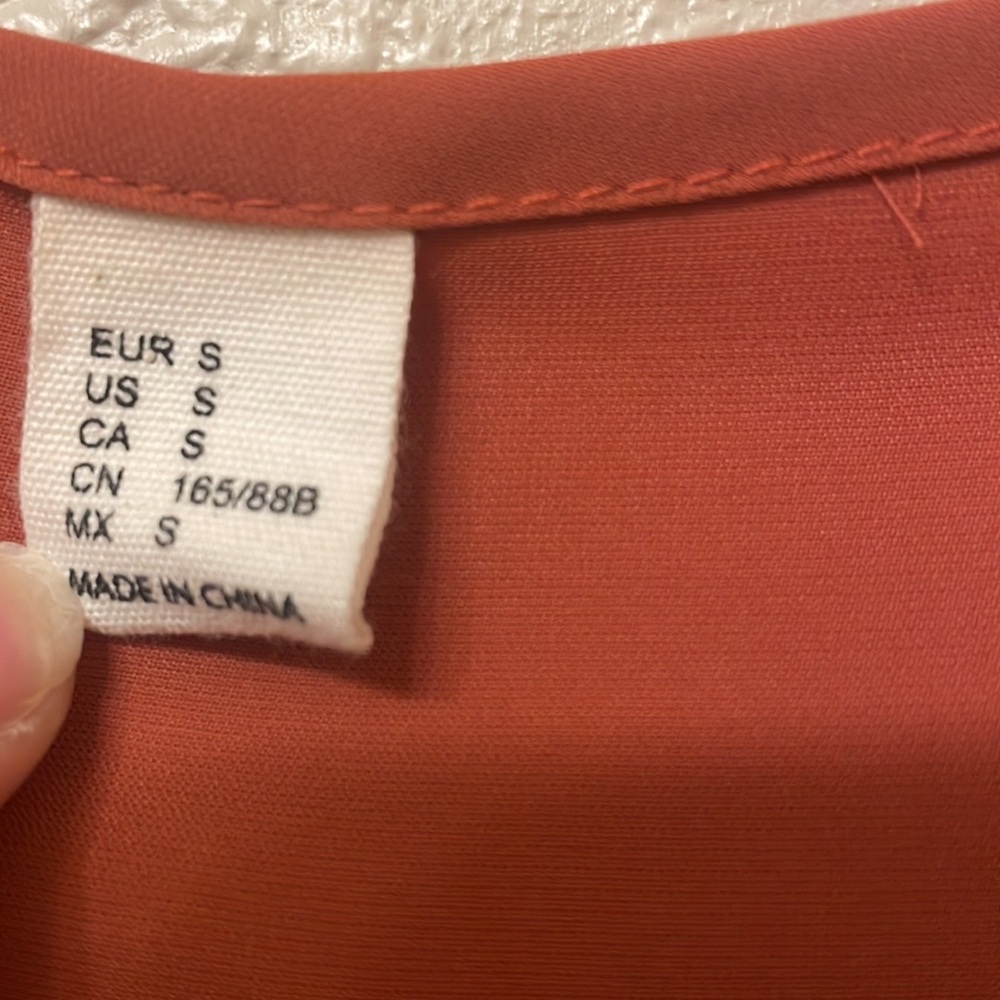 Burnt Orange Cropped Tie-Front Top - Picture 3 of 10
